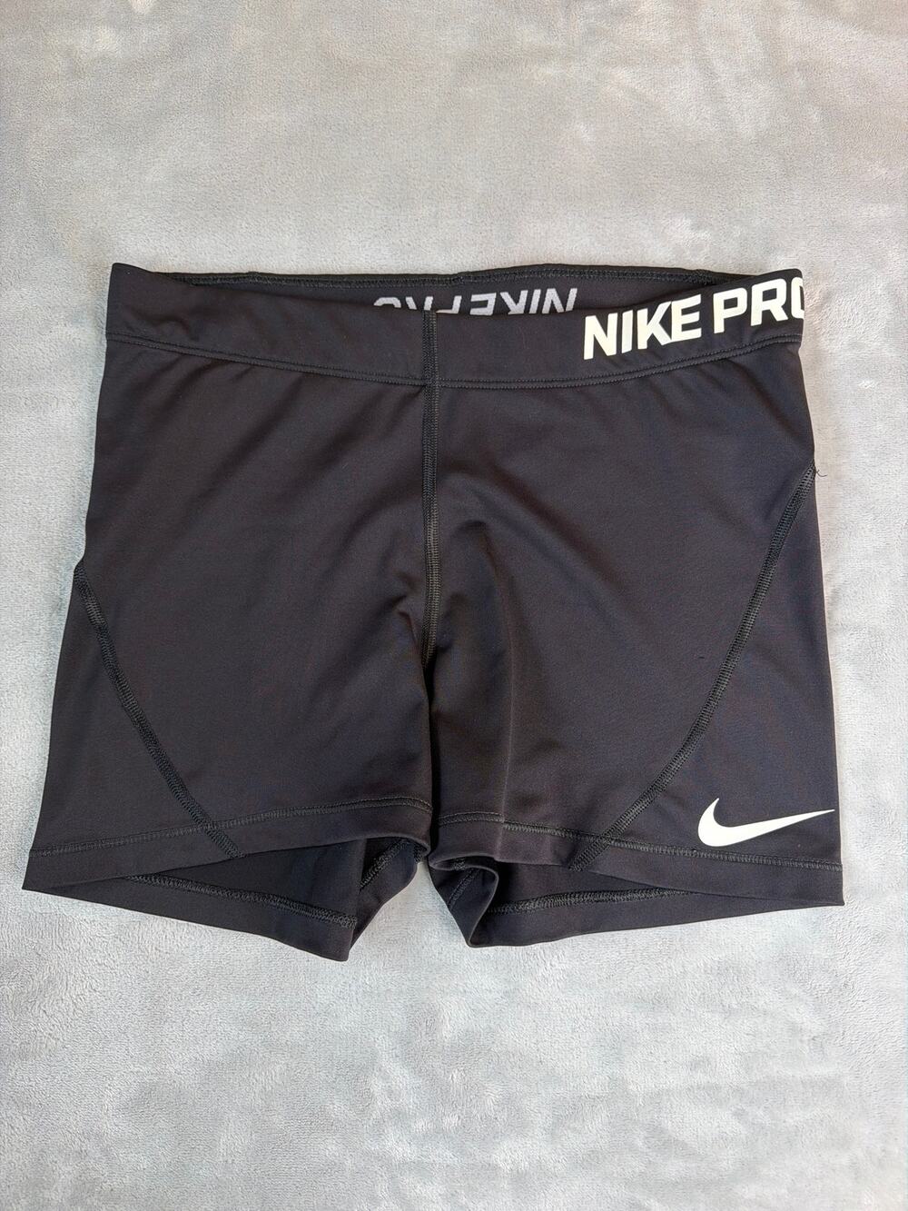 Nike Pro Womens Dri FIT Compression Shorts Black Size L 3 Inch Inseam Spandex